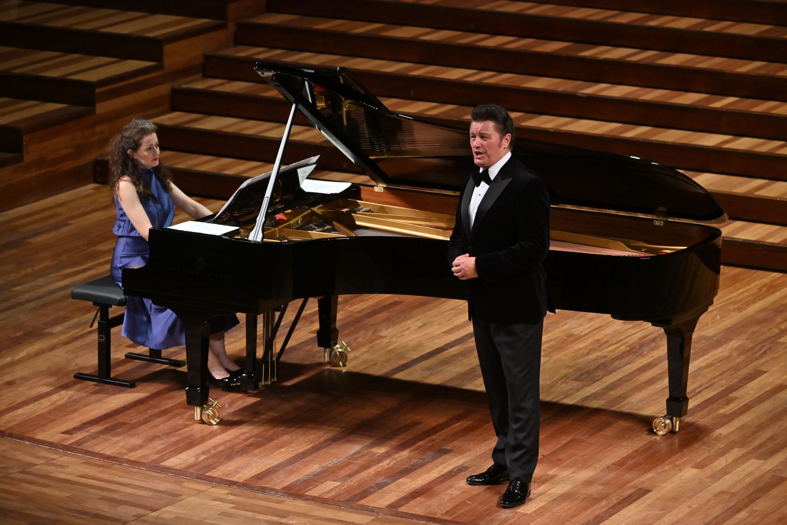 Piotr Beczała'dan Unutulmaz Ders: Yarım Salon, Eksiksiz Bir Sanat Gecesi