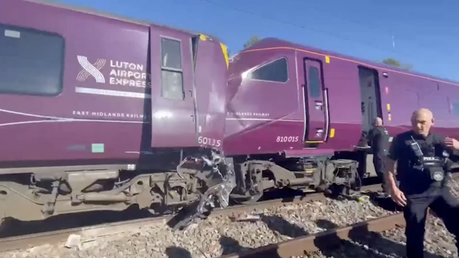 Bedford'da Korkunç Tren Kazası: Bir Ölü, Çok Sayıda Yaralı