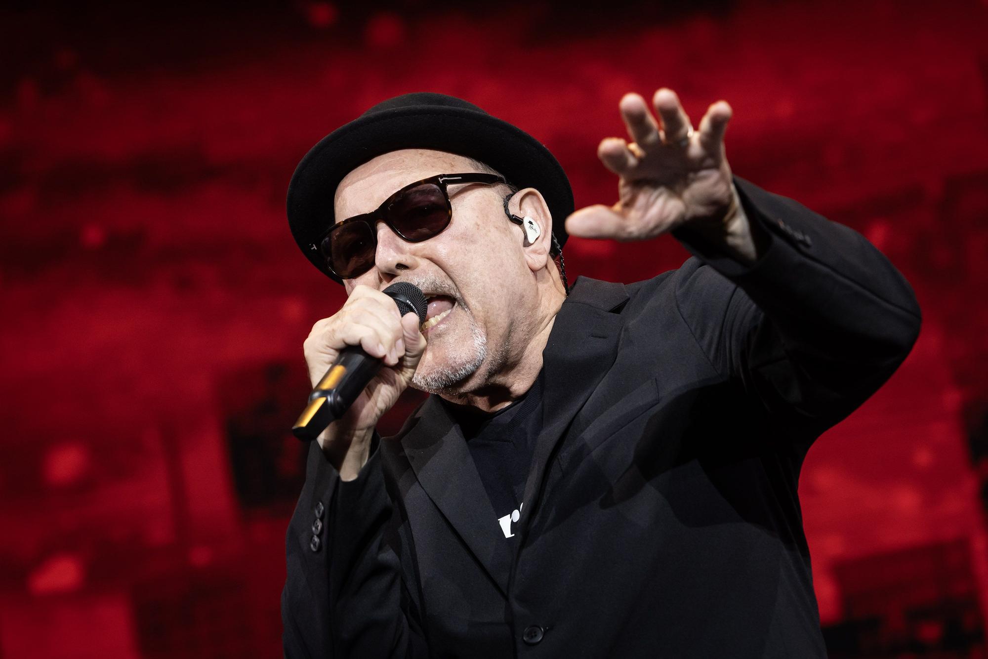 Salsa'nın Hikaye Anlatıcısı Rubén Blades, Barselona Sahnesine Veda Etti