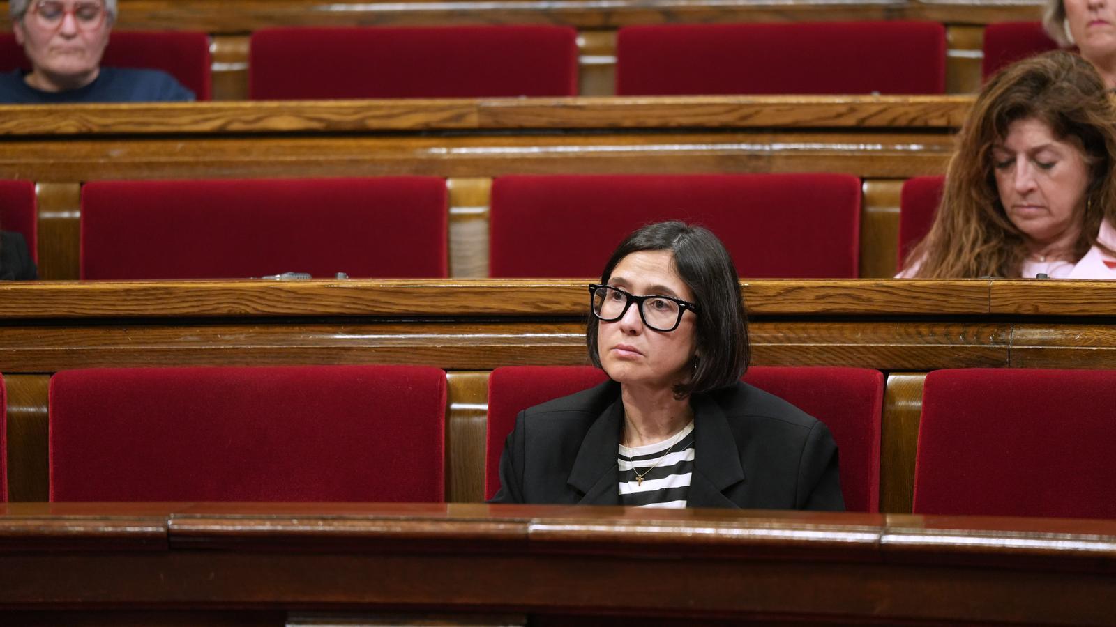 Katalonya'da Okullara Polis Yerleştirme Projesi Askıya Alındı: İçişleri Bakanı