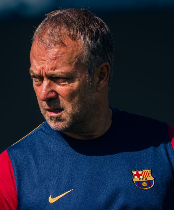 Hansi Flick'ten Barcelona'ya Şampiyonlar Ligi Hedefi: "En Önemli Kupa"