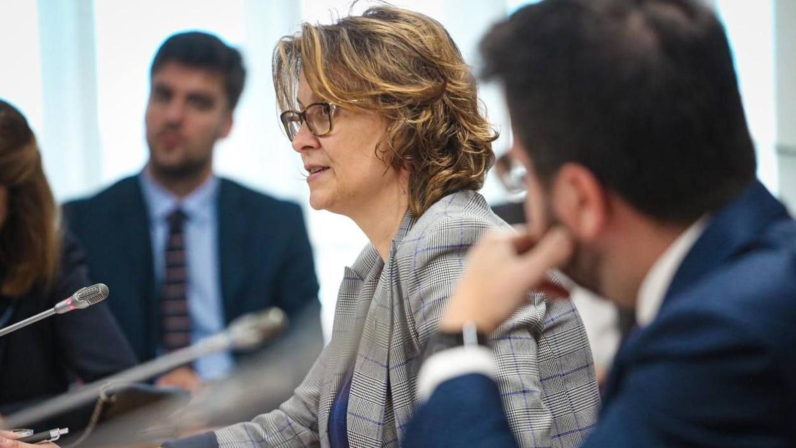 Yüksek Mahkeme'den 1-O Referandumu Bakanına Af: Meritxell Serret Beraat Etti