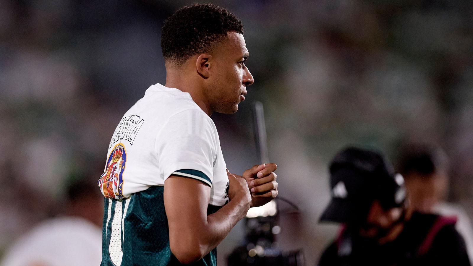 Kylian Mbappé'nin Ceuta Jestinin Yankıları: Real Madrid İçin Siyasi Bir Kriz