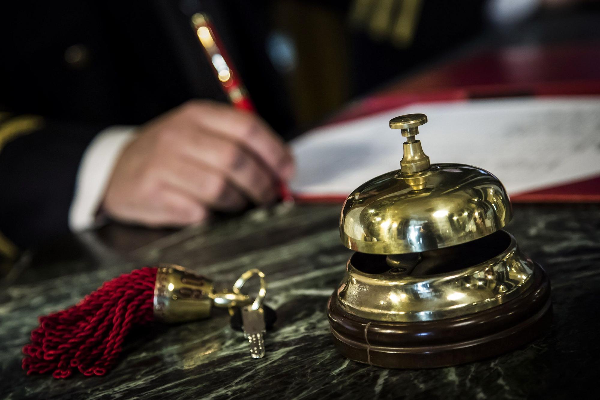 Barselona Otellerinde Tartışma Yaratan Uygulama: Resepsiyonistlerin Gizli Komisyonları