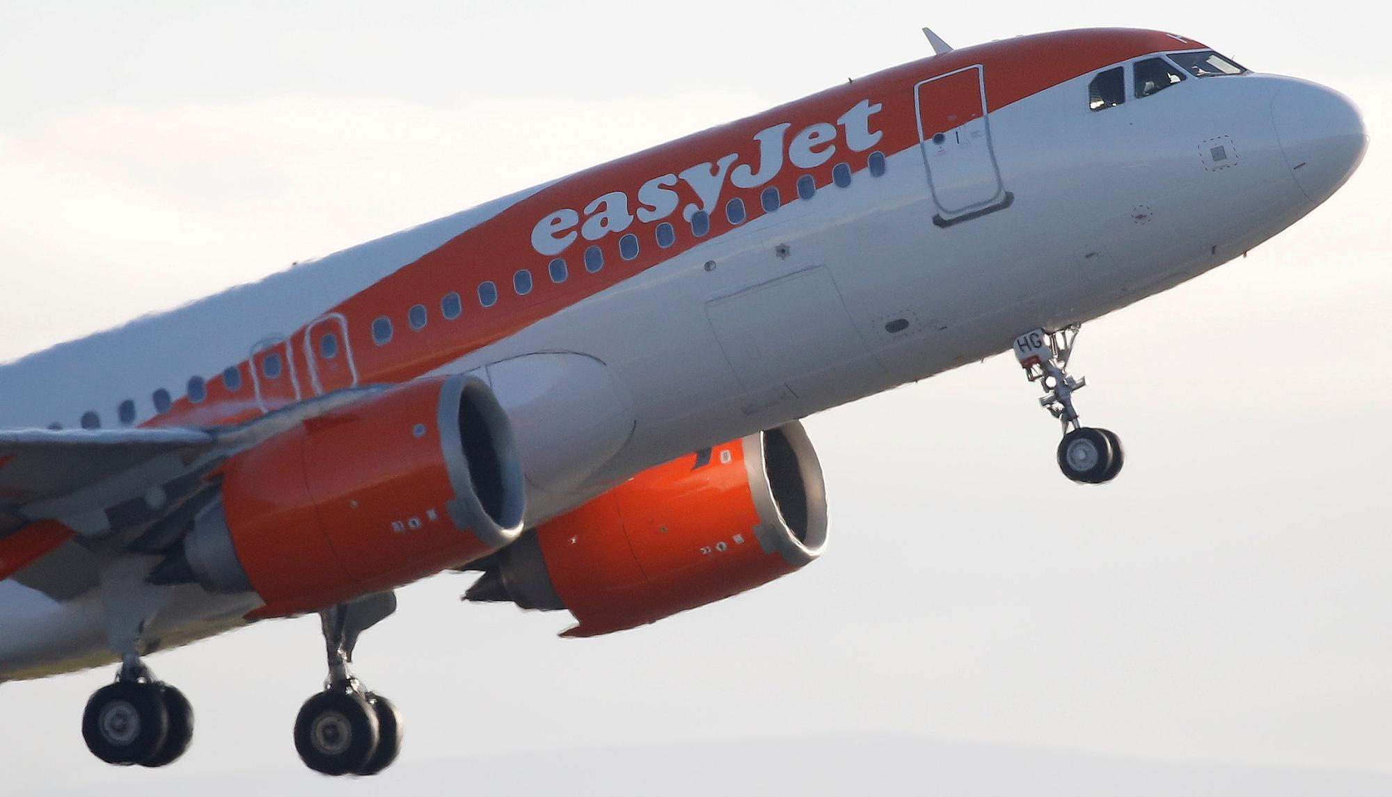 EasyJet'e Apollo'dan 6.6 Milyar Euro'luk Rekor Teklif: Castlelake Geride Kaldı