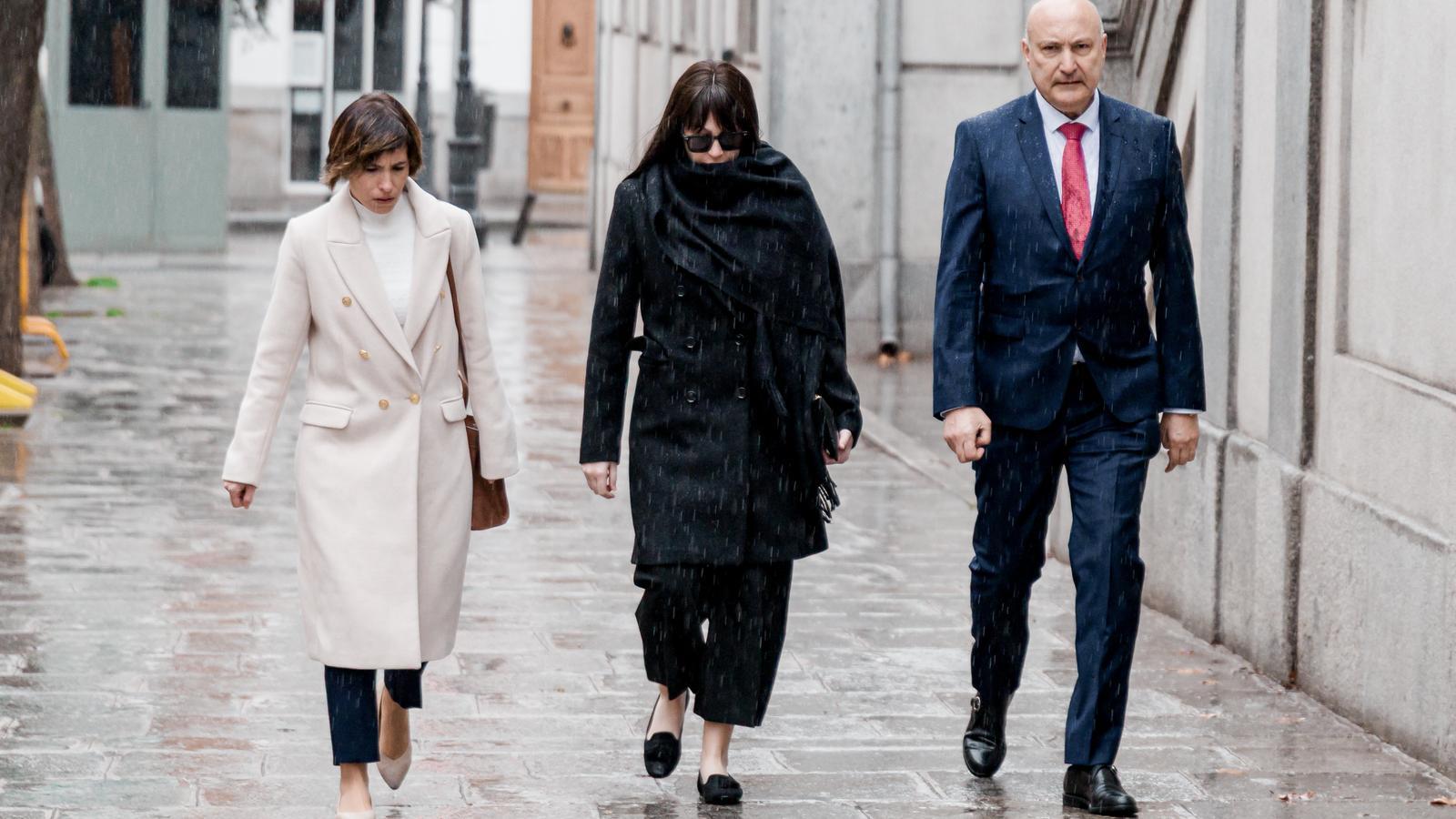 İspanya'da Koldo Skandalı Büyüyor: Medyanın 'Zarf' Haberciliği Mercek Altında