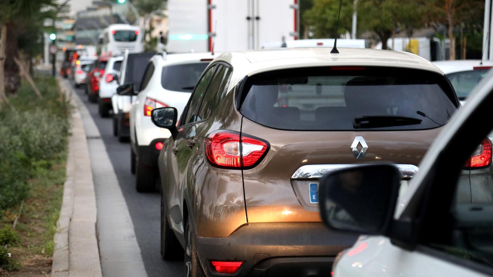 Mallorca'da Trafik Çilesi: Başkan Galmés'ten "Turistler Değil, Biz de Sorumluyuz" Çıkışı