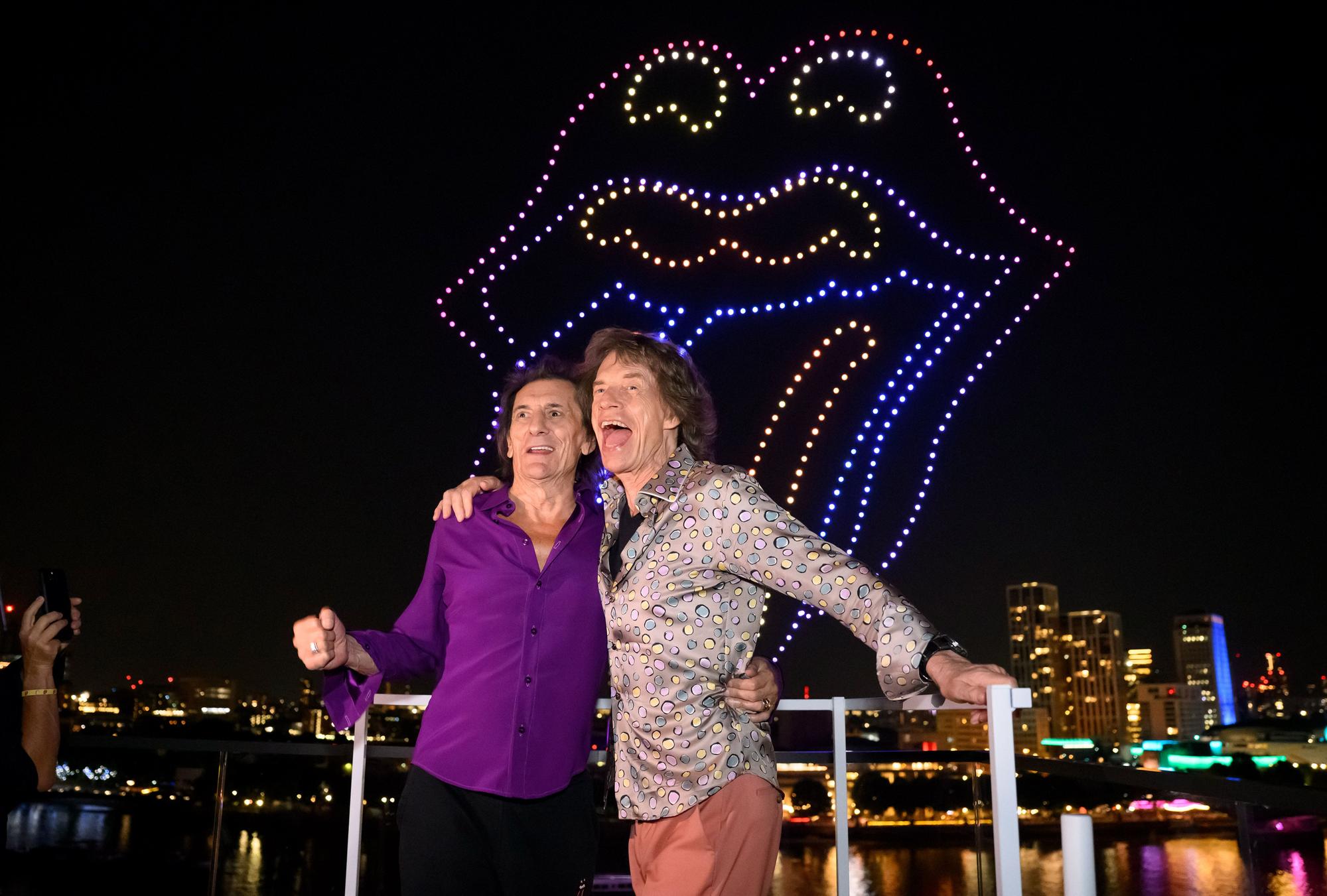 Rolling Stones'tan Göklerde Dil Çıkaran Şov: Yeni Albüm Yolda!