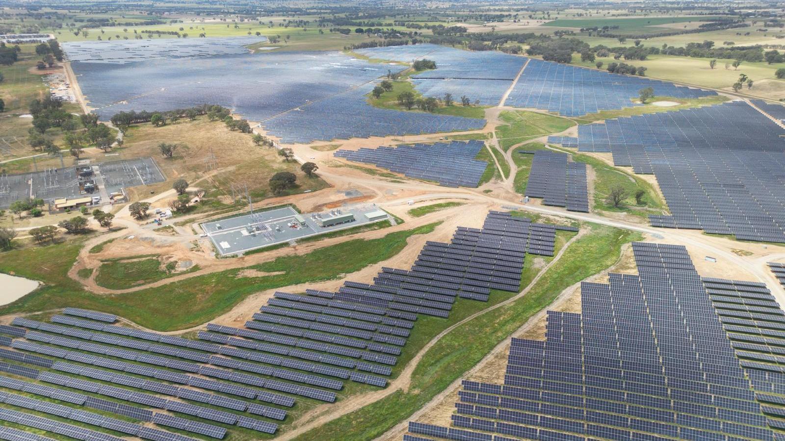 İspanyol Enerji Devi Naturgy, Avustralya'daki Yeşil Enerji Hamlesini Genişletiyor
