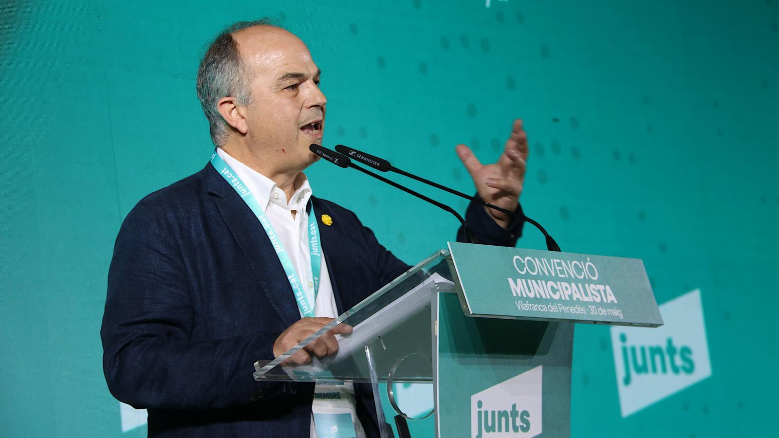Junts Lideri Turull, Yükselen Aşırı Sağ Karşısında Belediyelerle Toplandı