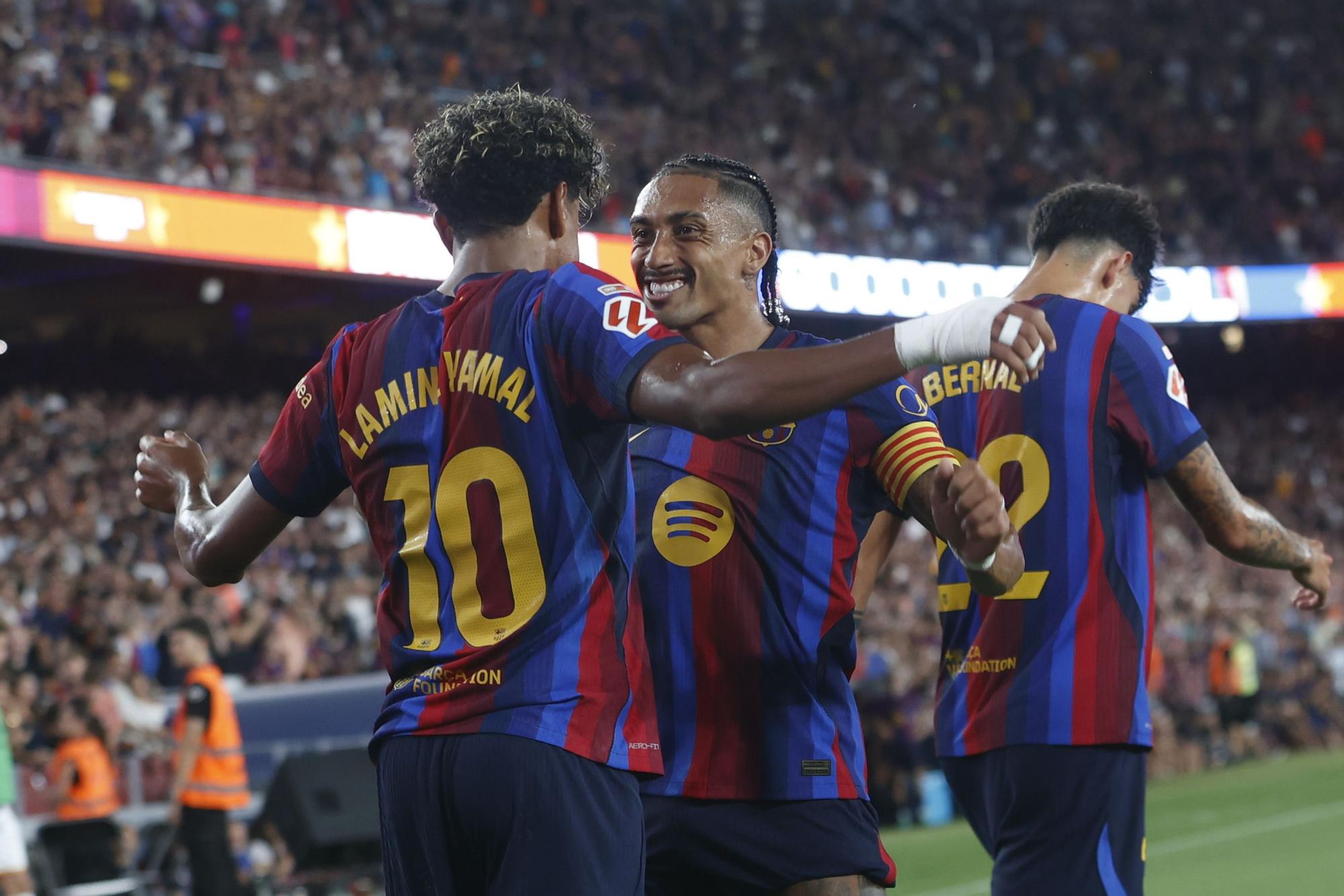 Barcelona-Feyenoord: Şampiyonlar Ligi'nde Yeni Bir Dönemin Şafağı