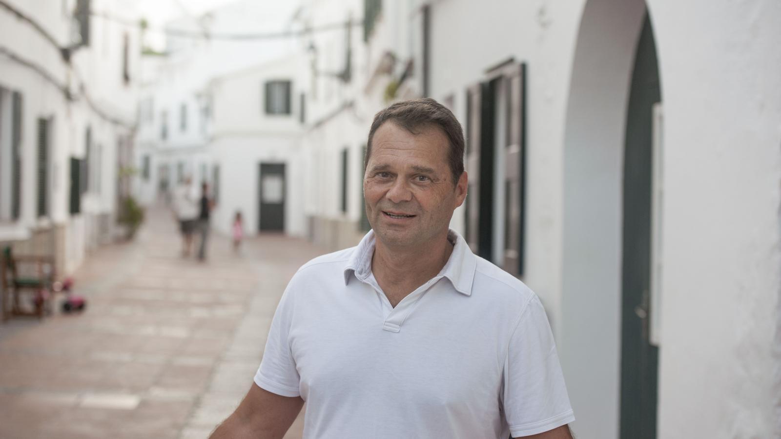 İspanya'nın Özel Sağlık Kralı Víctor Madera: Balear Adaları'ndaki Midas Dokunuşu