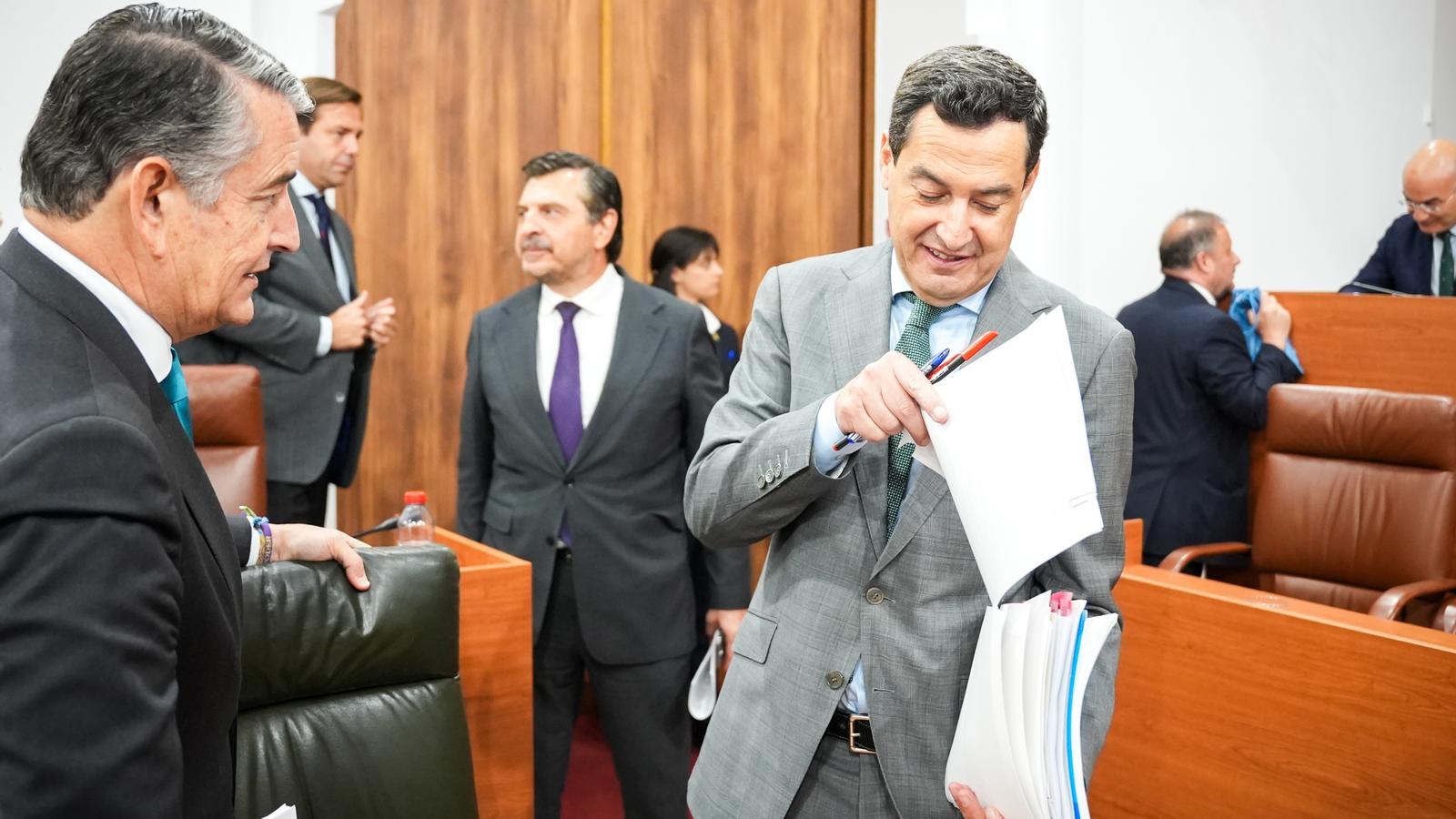 Endülüs'te Siyasi Kriz: PP'nin Ilımlı Lideri Vox'un Şartlarına Boyun Eğiyor