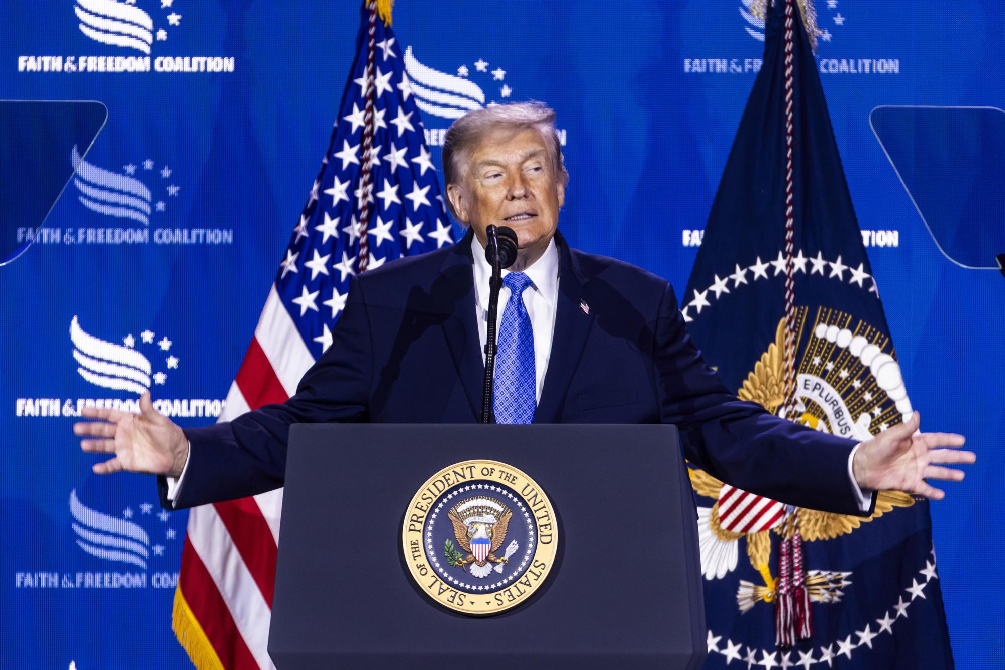Trump'tan Avrupa'ya Dijital Vergi Tehdidi: Yüzde 100 Tarife Riski