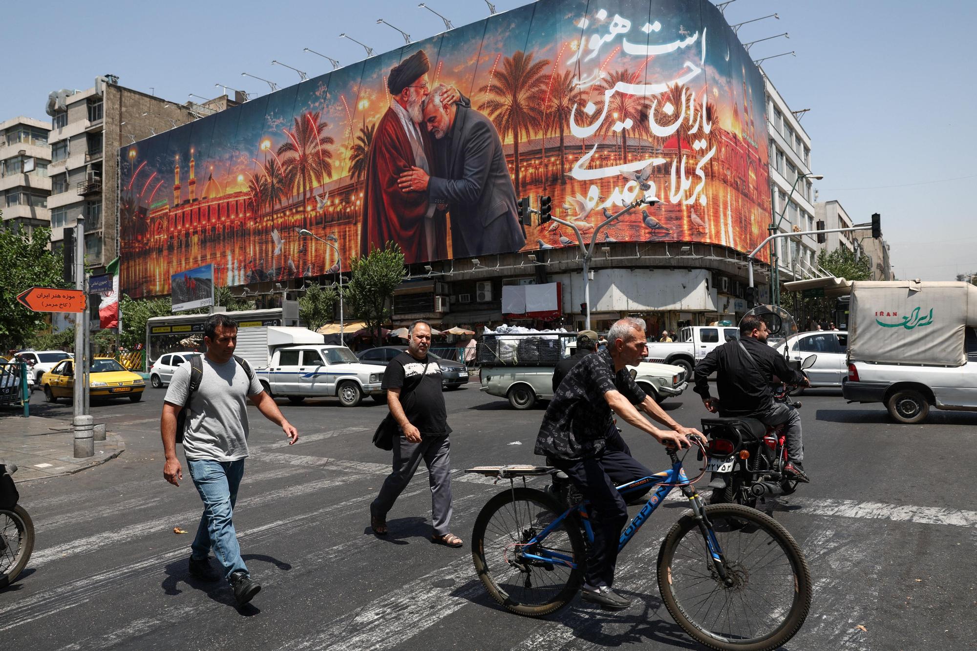 ABD ve İran, Saldırıları Durdurup Katar'da Müzakerelere Başlama Konusunda Anlaştı