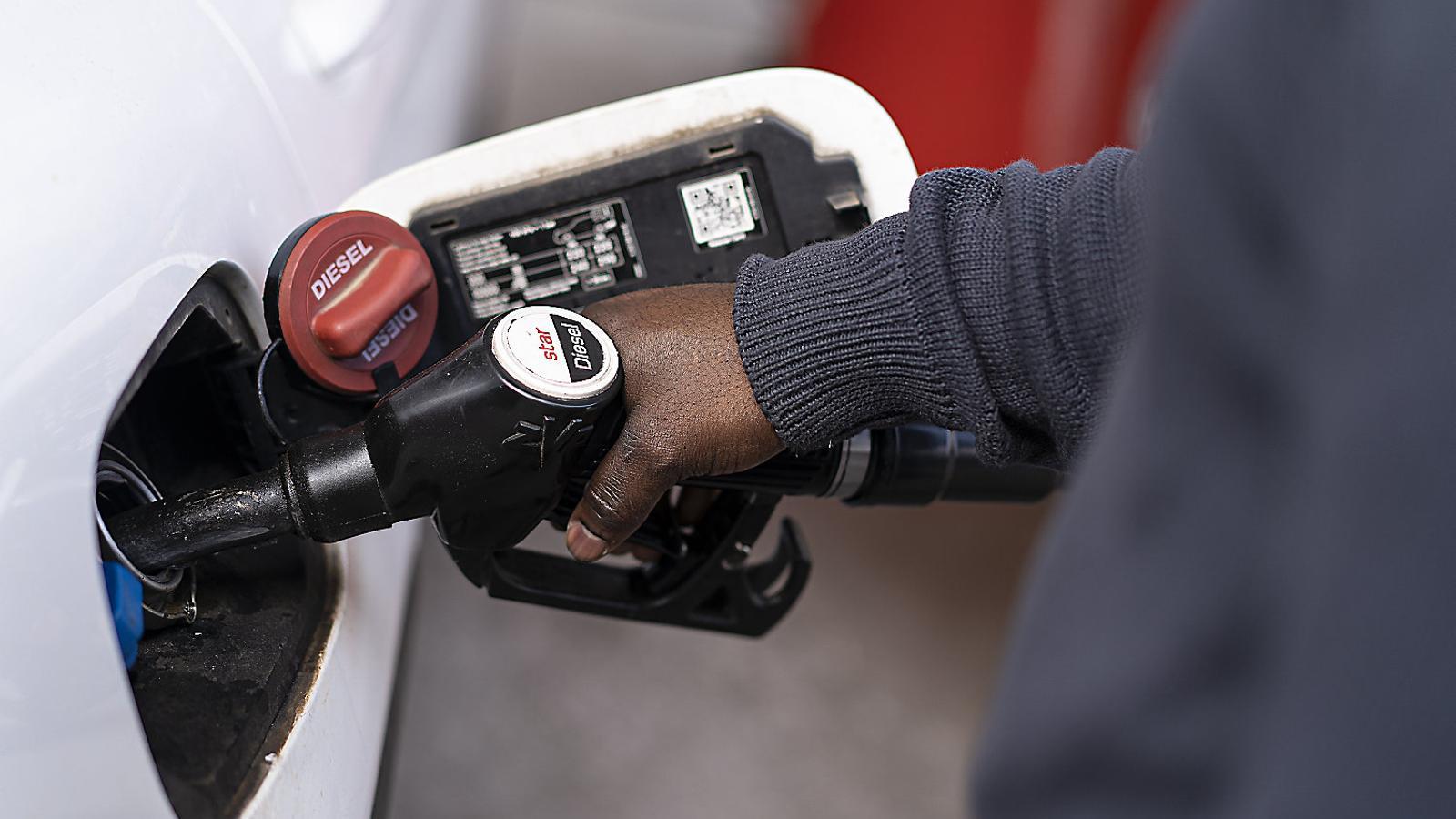 Ortadoğu Gerilimi İspanya'da Akaryakıt ve Yaşam Maliyetini Nasıl Vurdu?