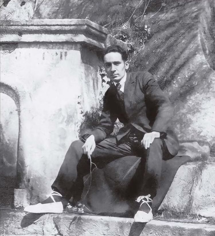 Katalan Avangardının İncisi: Joan Salvat-Papasseit'in Şiirleri Özel Sanat Baskısıyla