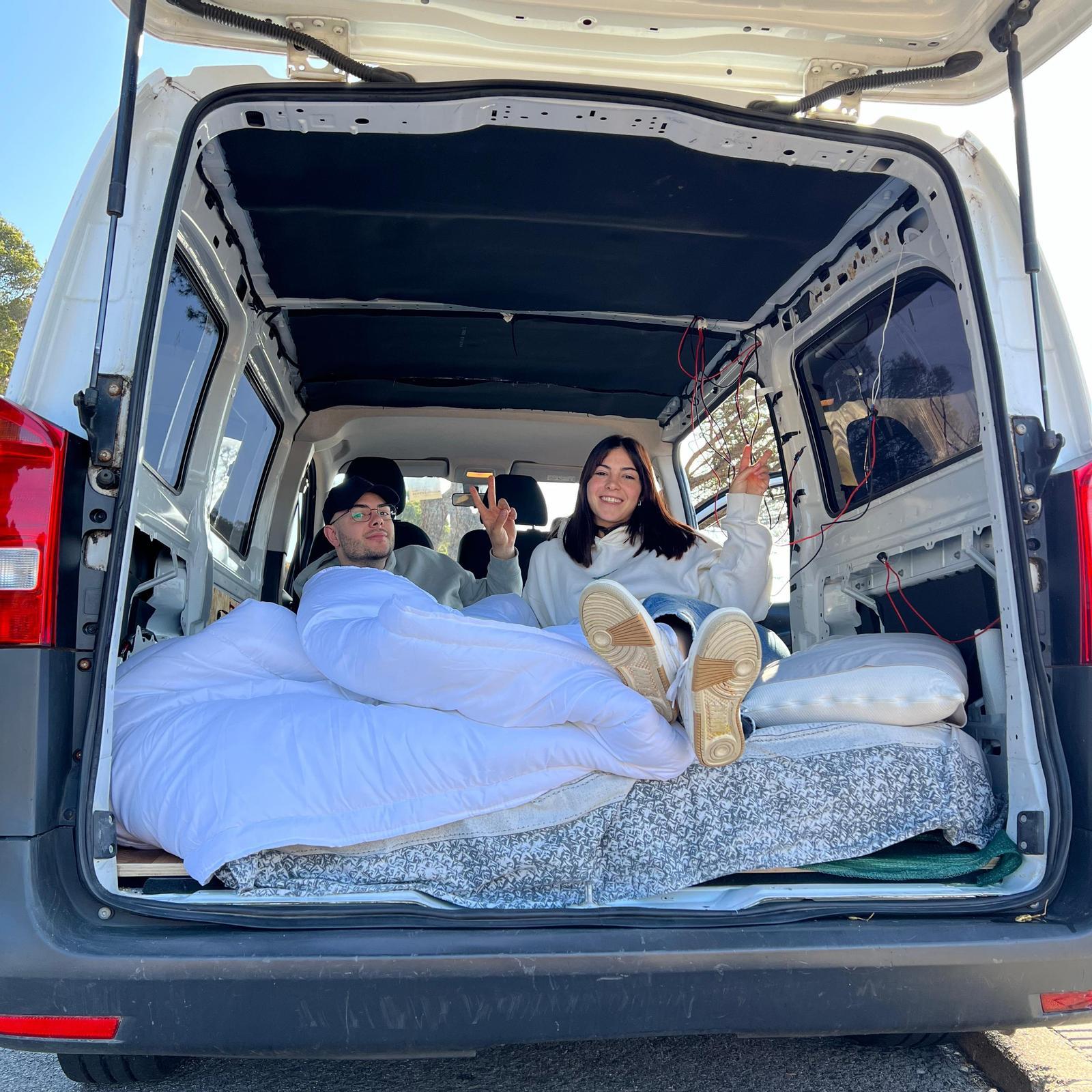 Tekerlekli Evler: İspanya'dan Yükselen 'Vanlife' Akımı ve Özgür Yaşamın Peşindekiler