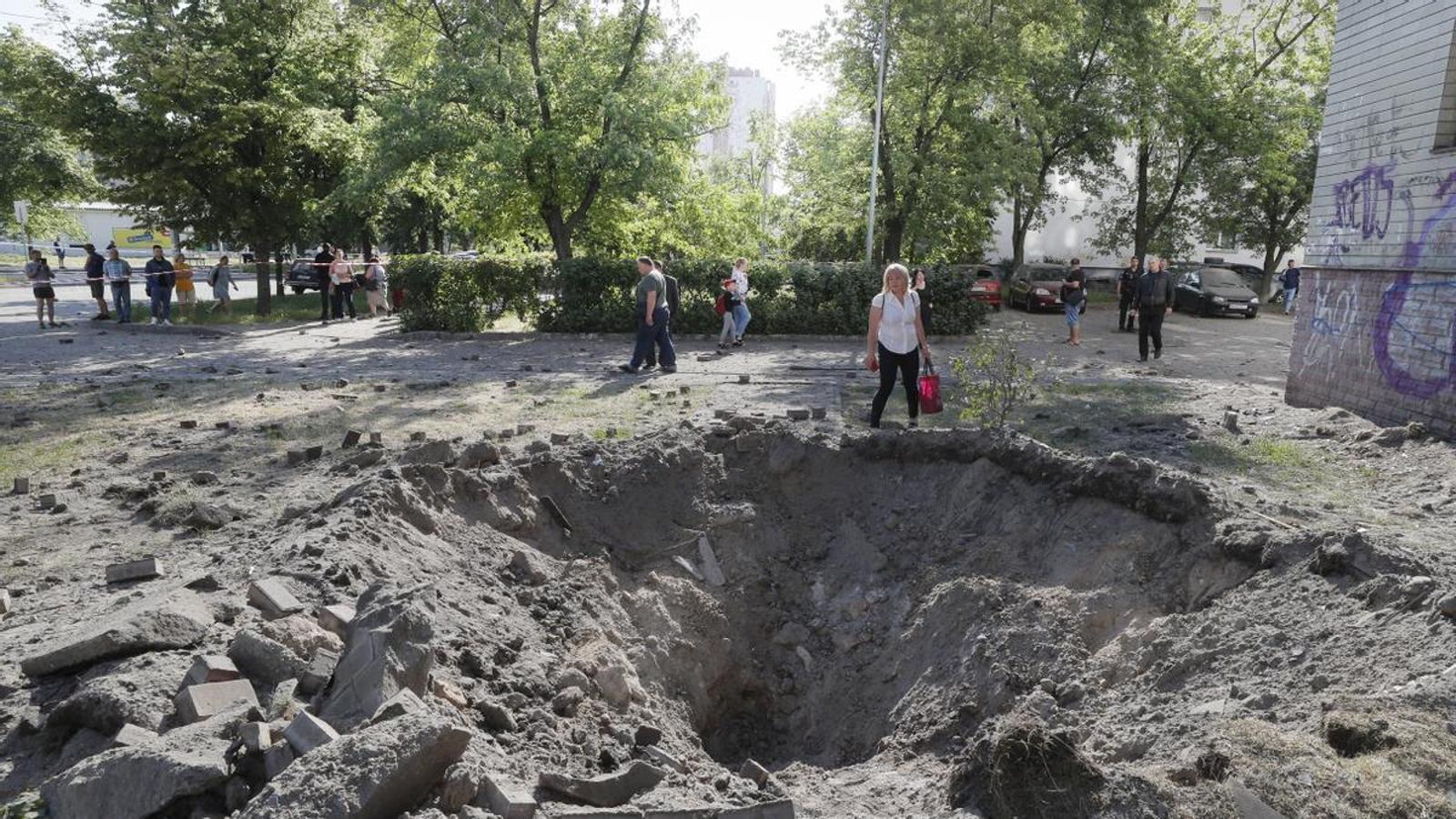 Rusya'dan Ukrayna Şehirlerine Ölümcül Füze ve Drone Saldırısı: Çocuklar Dahil 8 Can Kaybı