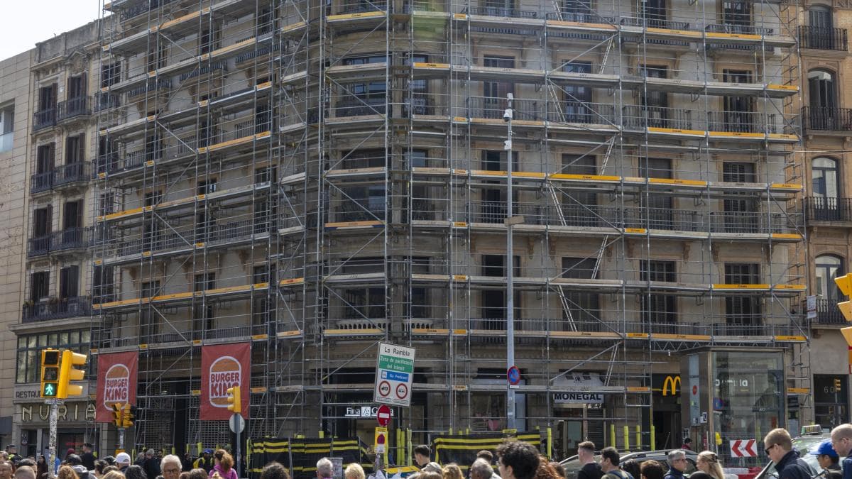 Barselona, Konut Yenileme Projesiyle Bloomberg'den Ödül Aldı